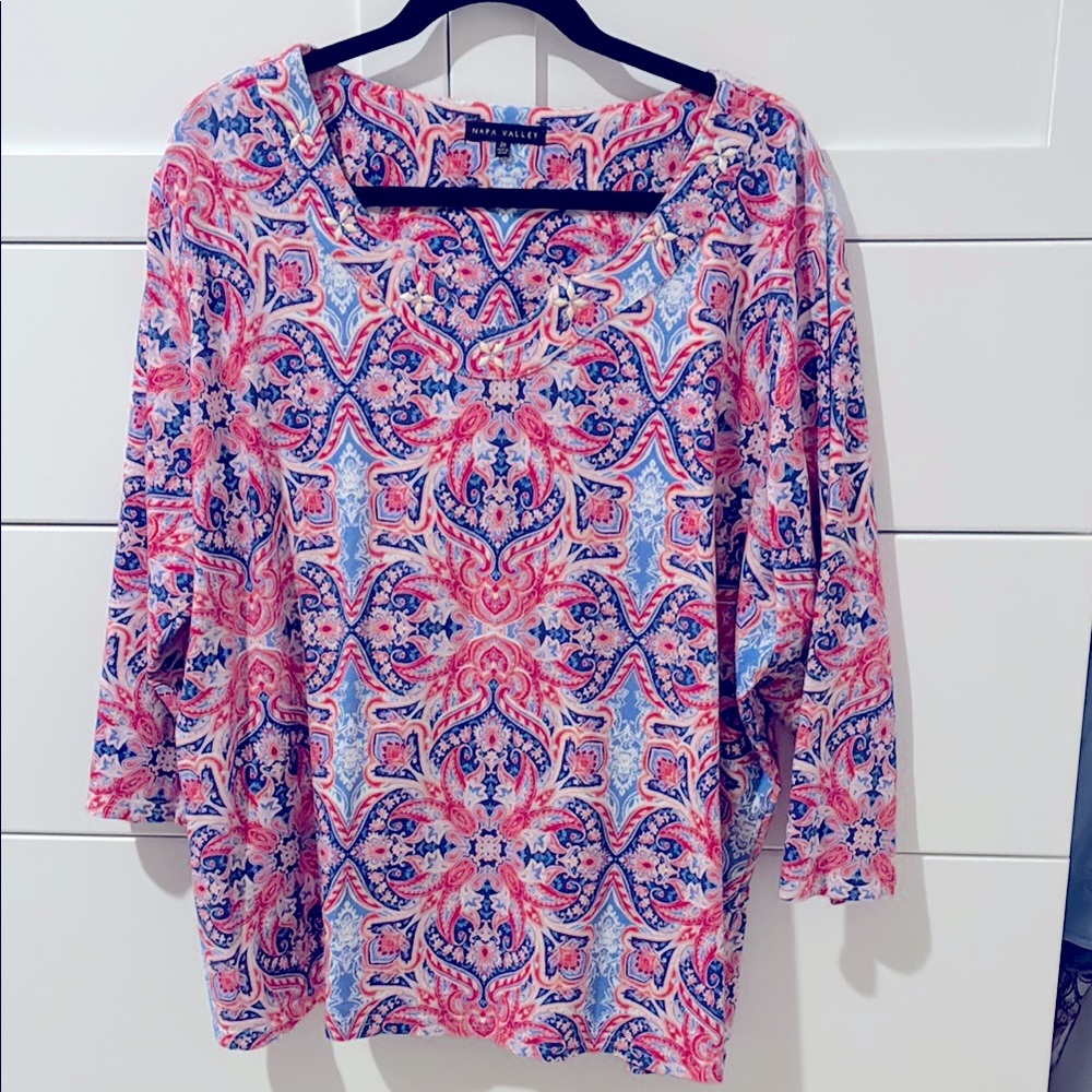 Napa Valley jeweled knit top
Size 2X women’s